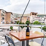 Work-Friendly Central Apartments, Sarande