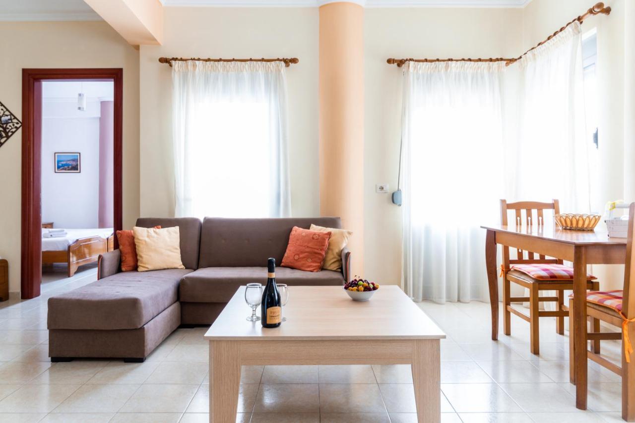 Work-friendly Apartments, *