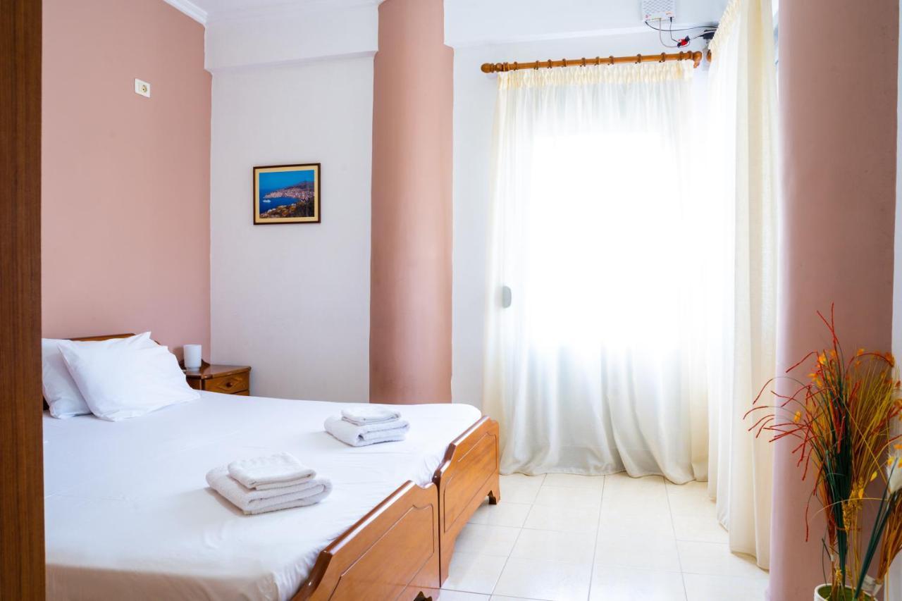 Apartment Work-friendly Apartments,